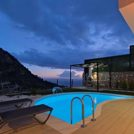 ヴィラ Luna フェティエ